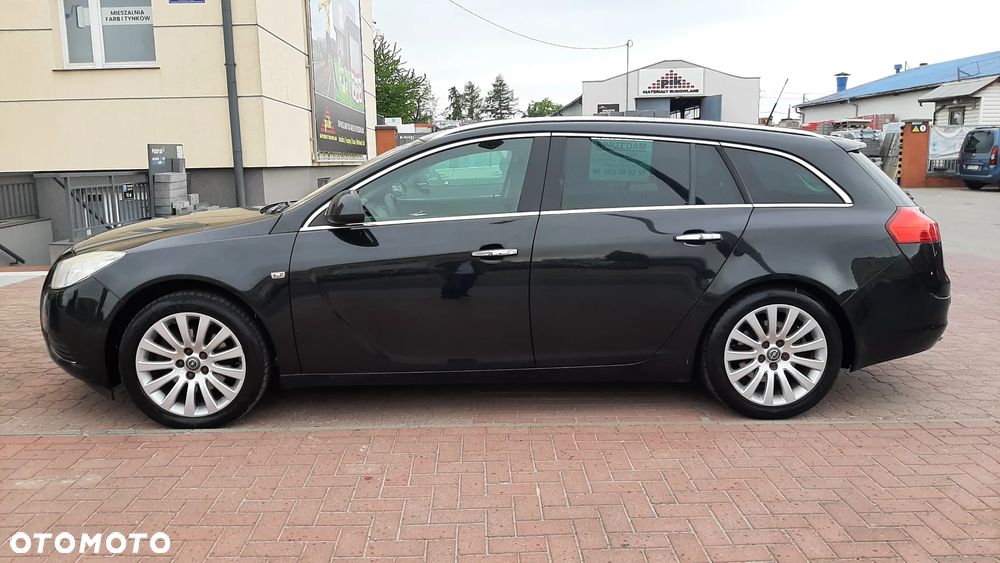 Opel Insignia - 1