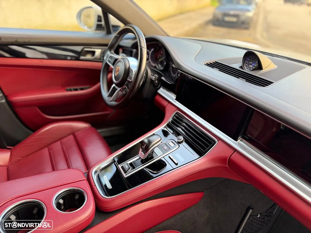 Porsche Panamera Sport Turismo 4 E-Hybrid Platinum Edition - 41