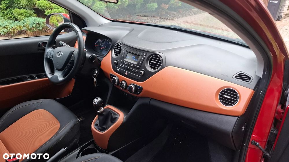 Hyundai i10 1.0 BlueDrive Premium - 8