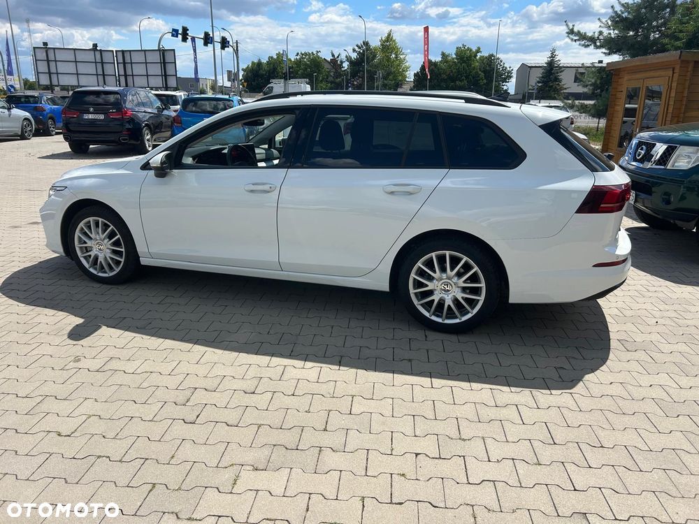 Volkswagen Golf 2.0 TDI Life DSG - 9