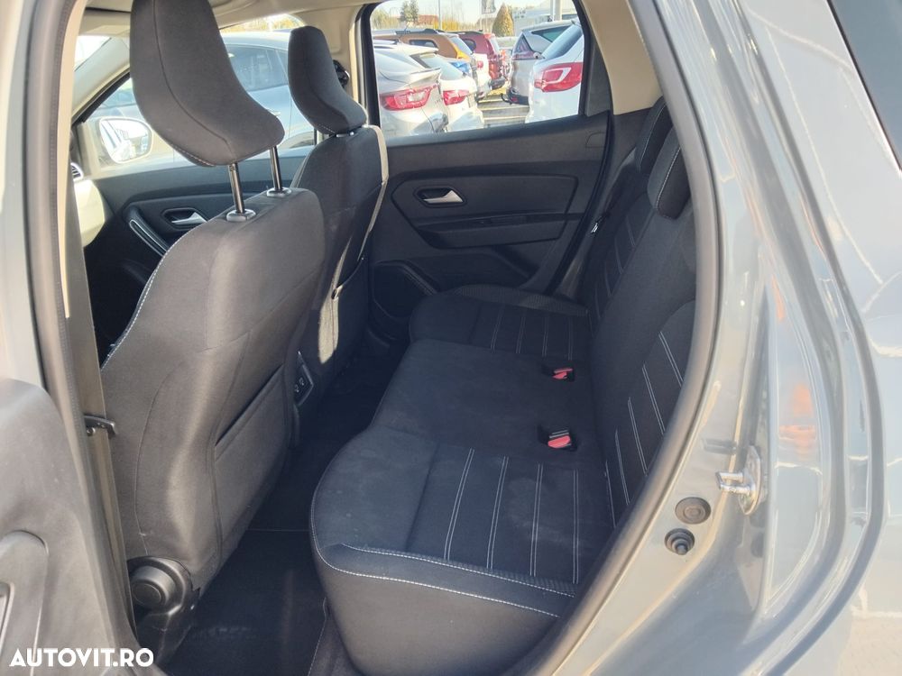 Dacia Duster TCe 150 EDC Prestige - 11