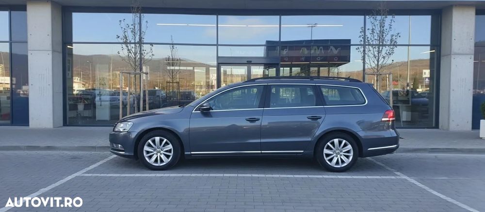 Volkswagen Passat - 7