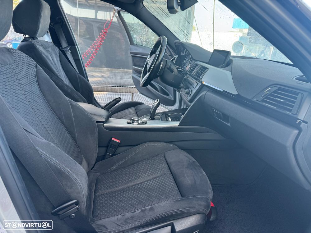 BMW 320 d Auto Pack M - 14