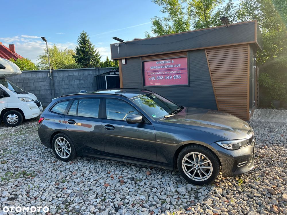 BMW Seria 3 320d xDrive - 7
