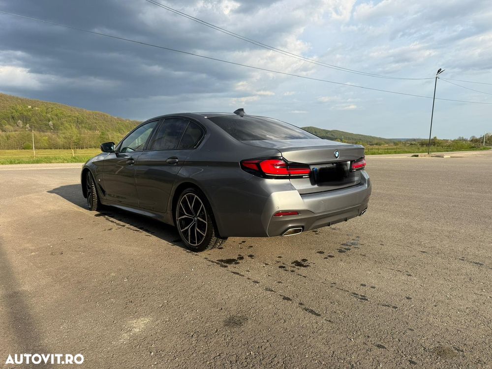 BMW Seria 5 530i Aut. M Sport Edition - 26