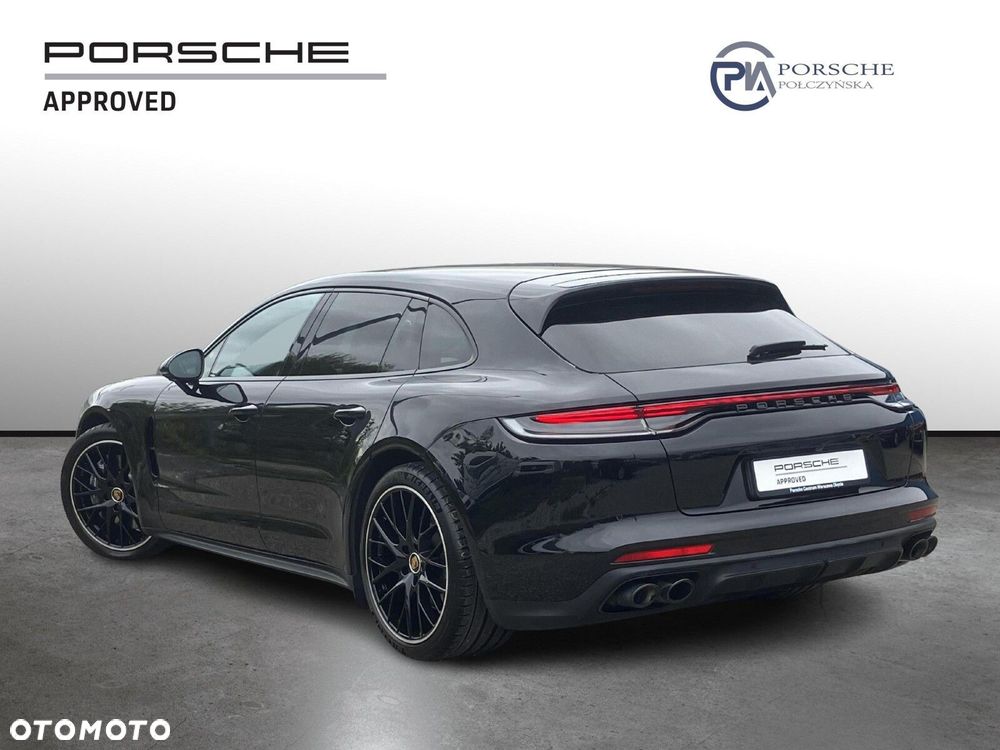 Porsche Panamera 4 Sport Turismo - 3