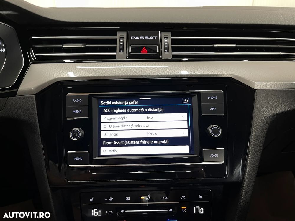 Volkswagen Passat 1.5 TSI ACT DSG Comfortline - 17