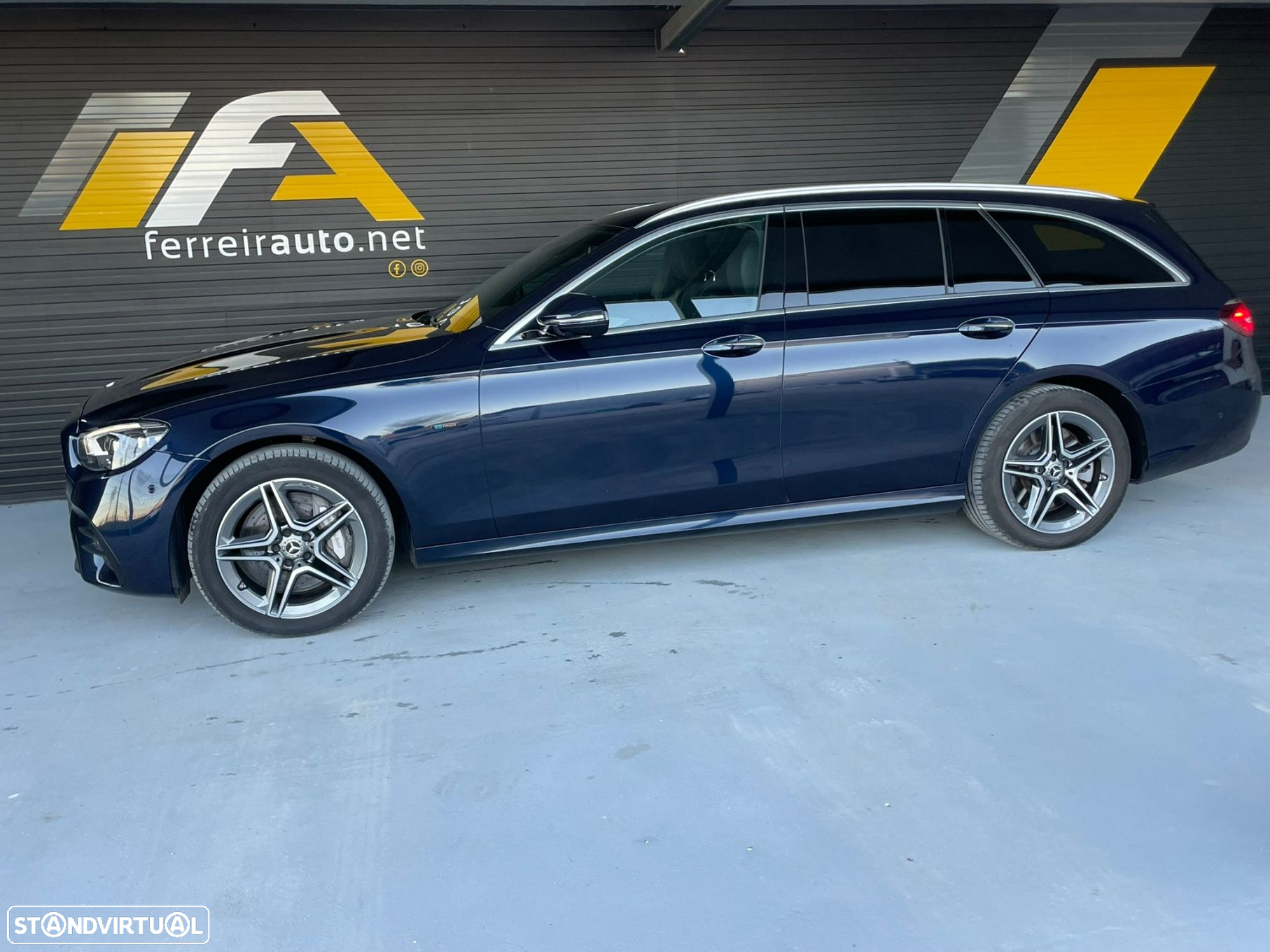 Mercedes-Benz E 300 de AMG Line - 4