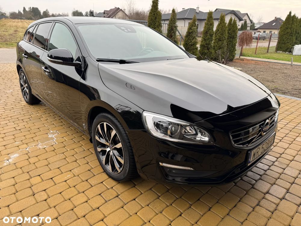 Volvo V60 D3 SCR Inscription - 1