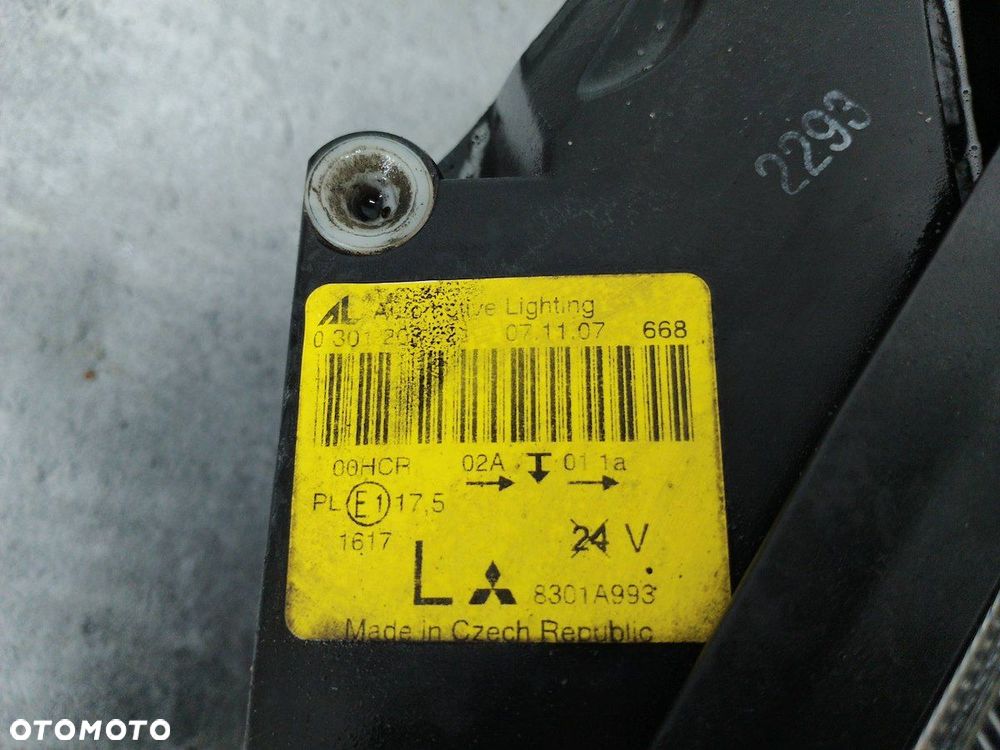 LAMPA PRZÓD LEWA MITSUBISHI COLT VI 8301A993 - 1