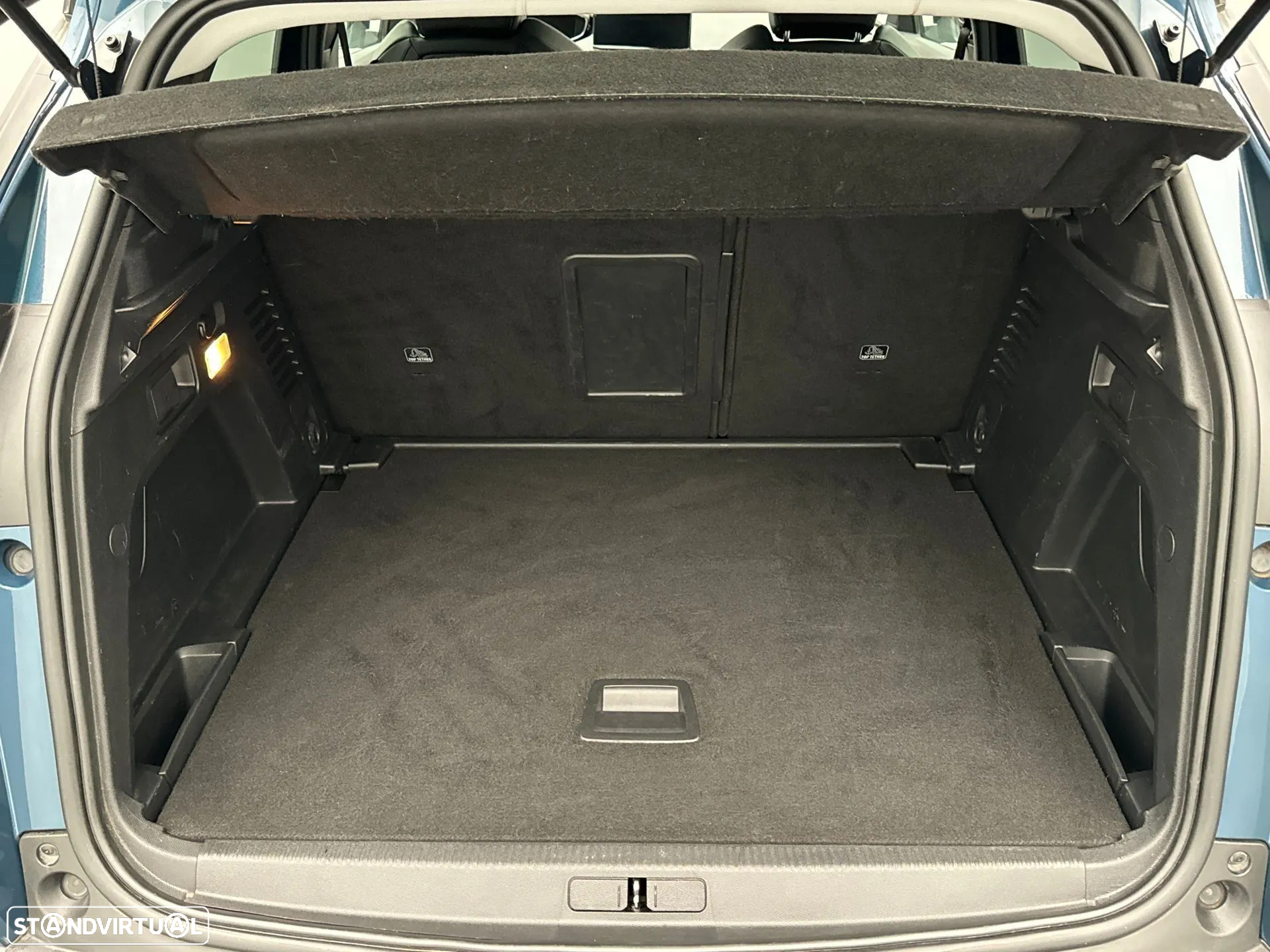 Peugeot 3008 1.5 BlueHDi Active Pack EAT8 - 21