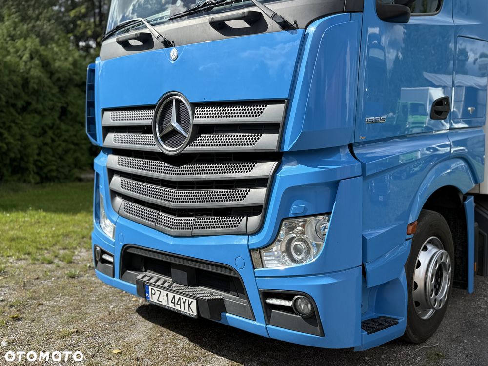 Mercedes-Benz Actros 1836 - 15