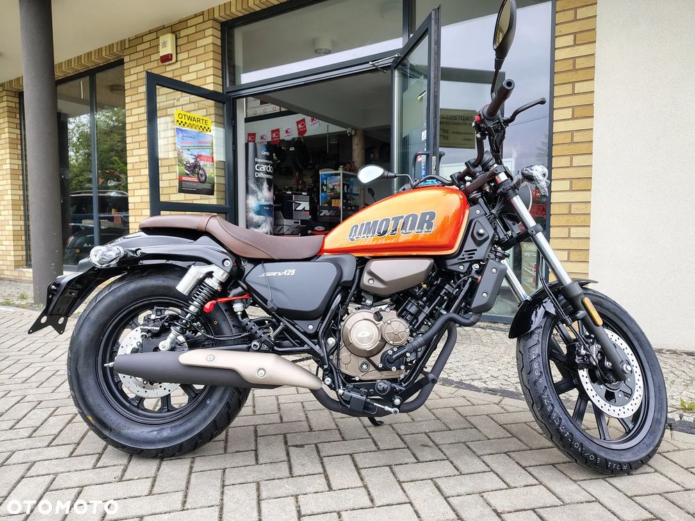 QJMOTOR SRV 125 - 22