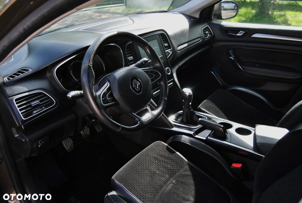 Renault Megane 1.2 Energy TCe Zen - 5