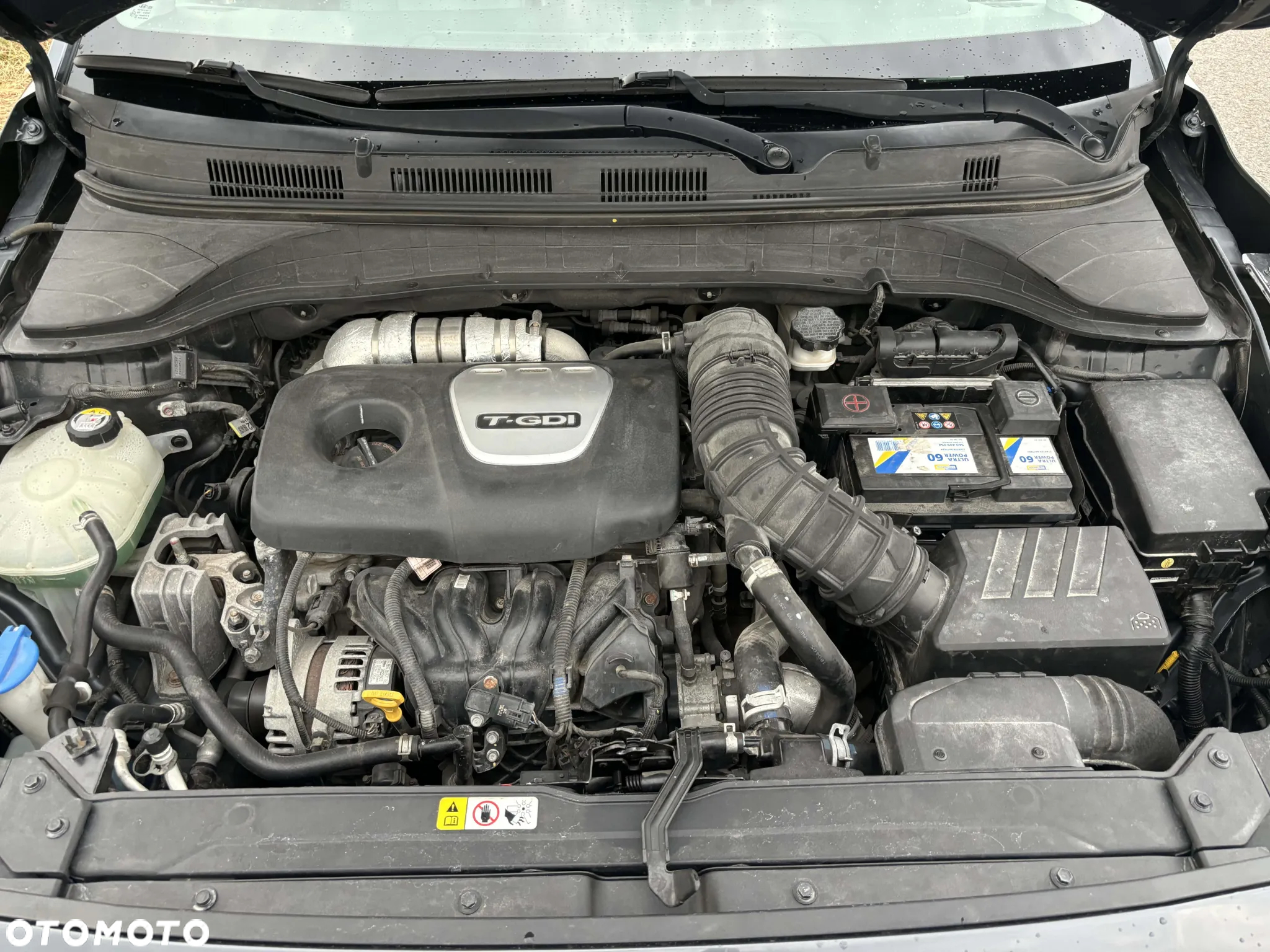 Hyundai Kona 1.6 T-GDI DCT 4WD Premium - 9