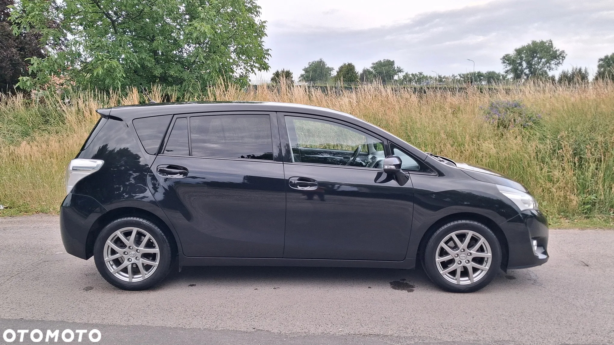 Toyota Verso - 4