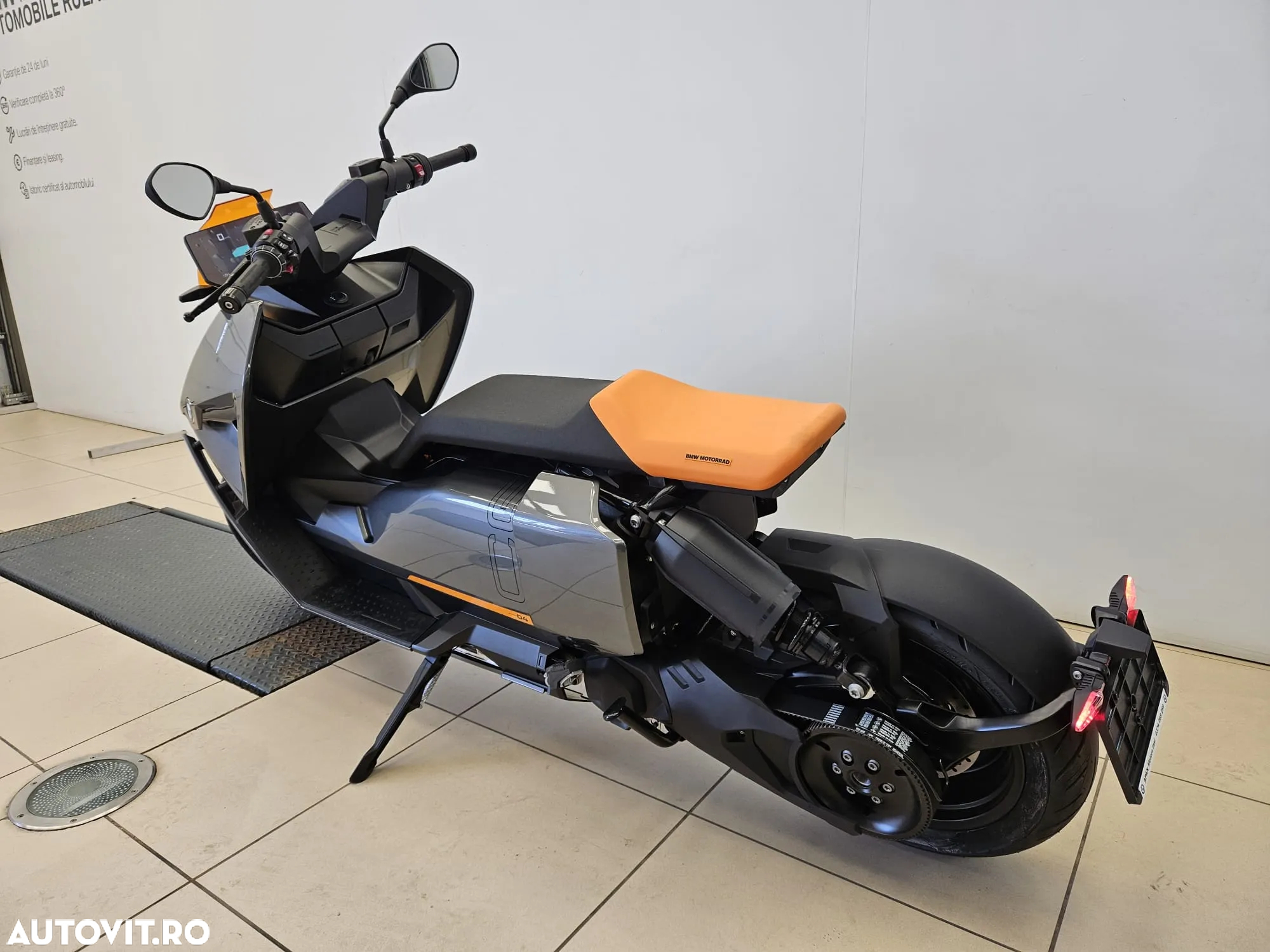 BMW CE 04 - 2