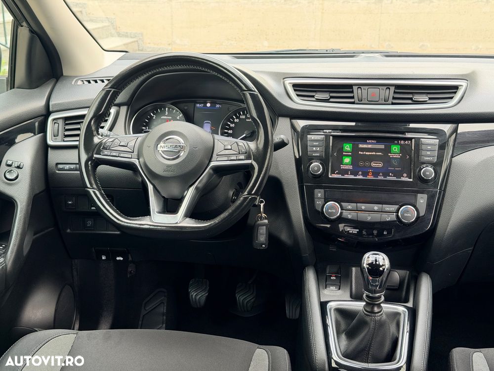 Nissan Qashqai 1.7D 150CP ALL MODE 4X4-I Tekna - 13