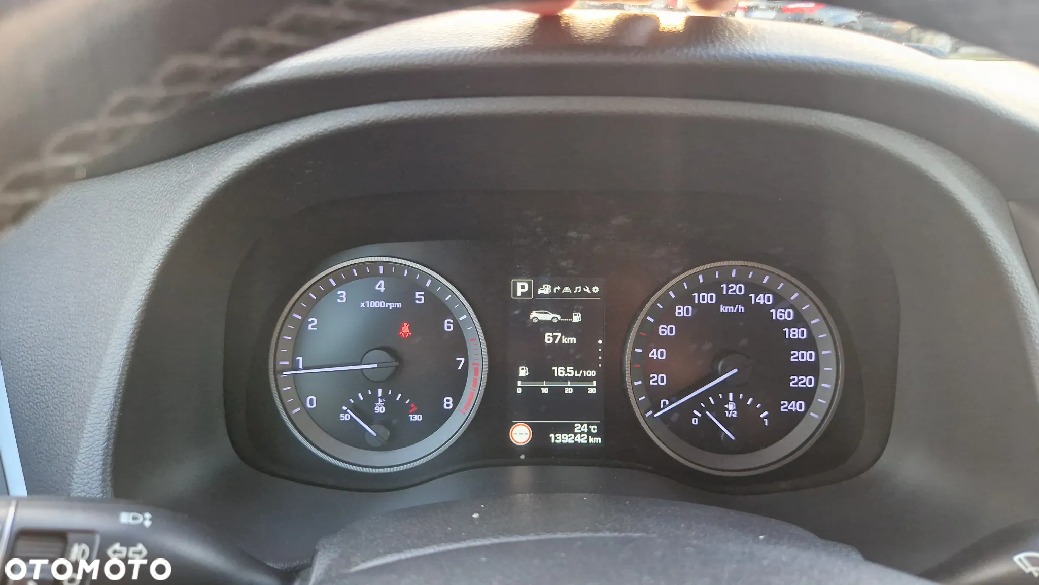 Hyundai Tucson 1.6 T-GDi Premium 2WD DCT - 36