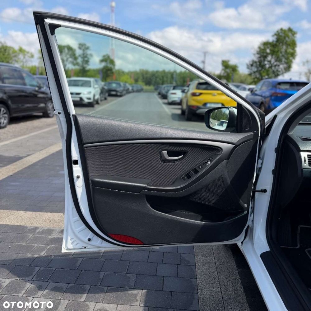 Hyundai i30 - 14