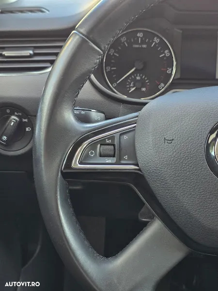 Skoda Octavia 1.2 TSI AMBITION DSG - 20