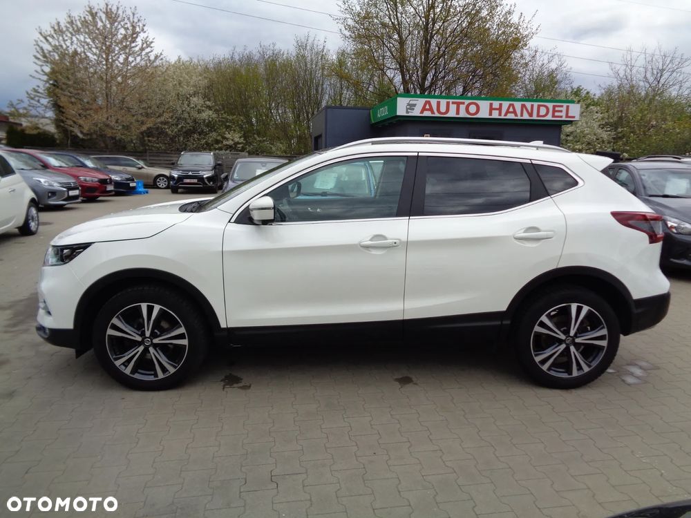 Nissan Qashqai - 1