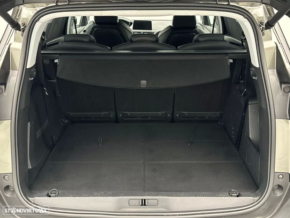 Peugeot 5008 BlueHDI 130 EAT8 Allure - 9