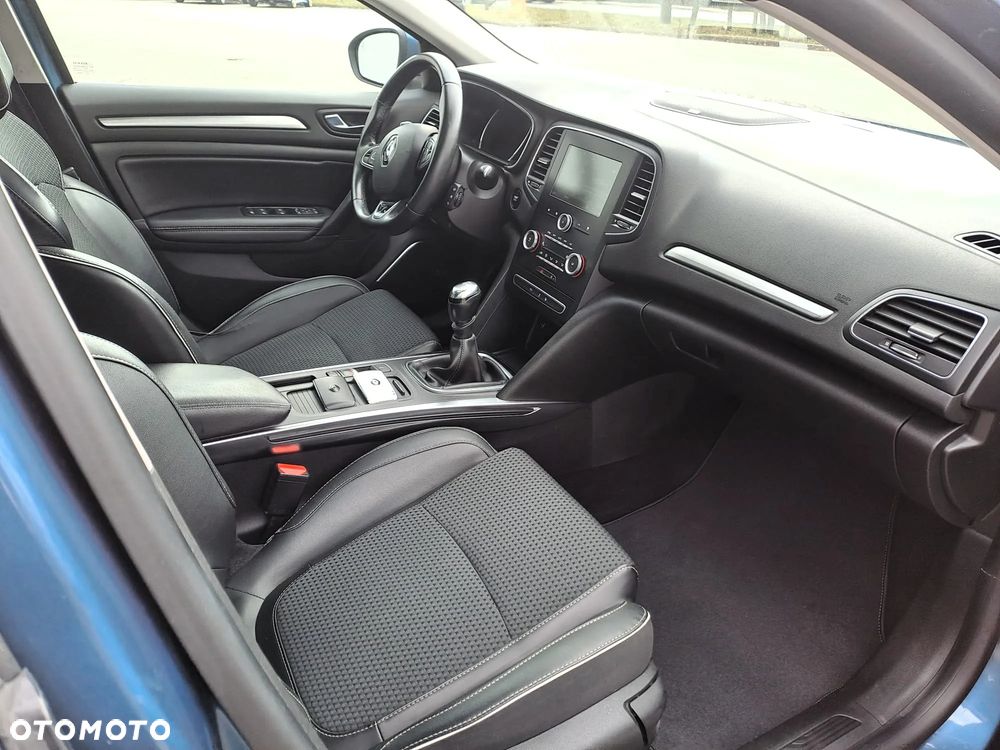 Renault Megane ENERGY dCi 130 Start & Stop Bose Edition - 14