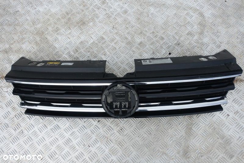ATRAPA GRILL VW TIGUAN II - 1