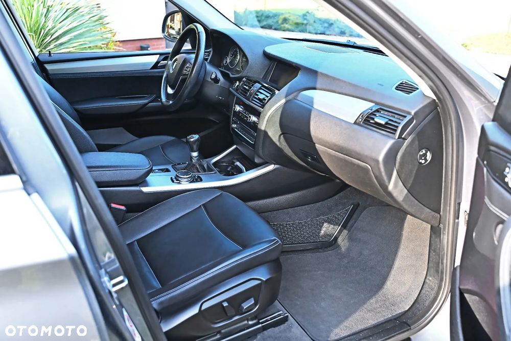 BMW X3 xDrive20d xLine - 14