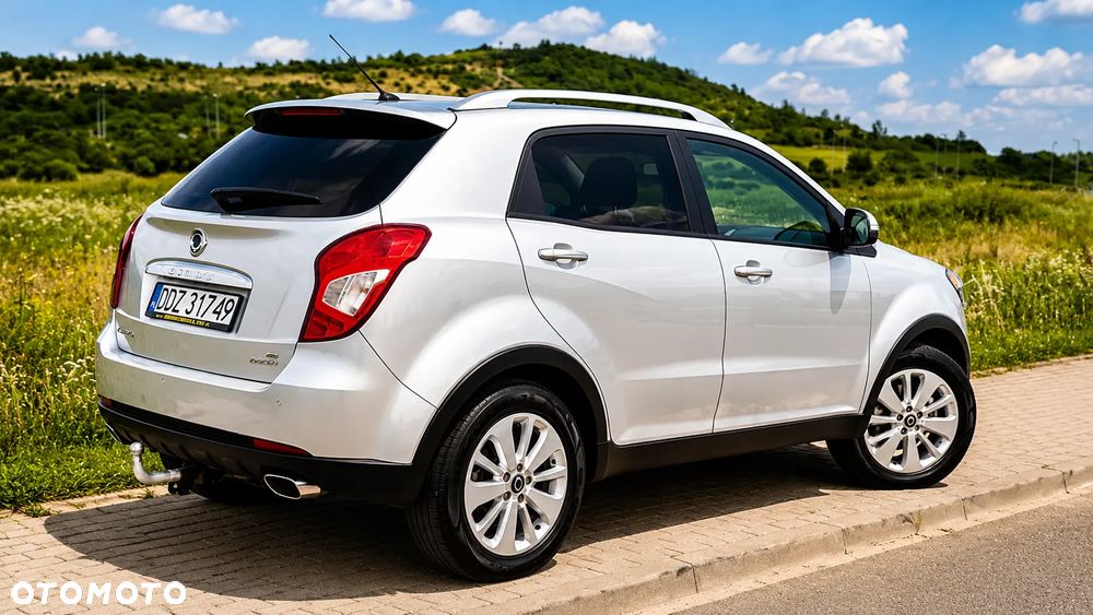 SsangYong/KGM Korando 2.0 E-XDi DPF 4WD Automatik Quartz - 4