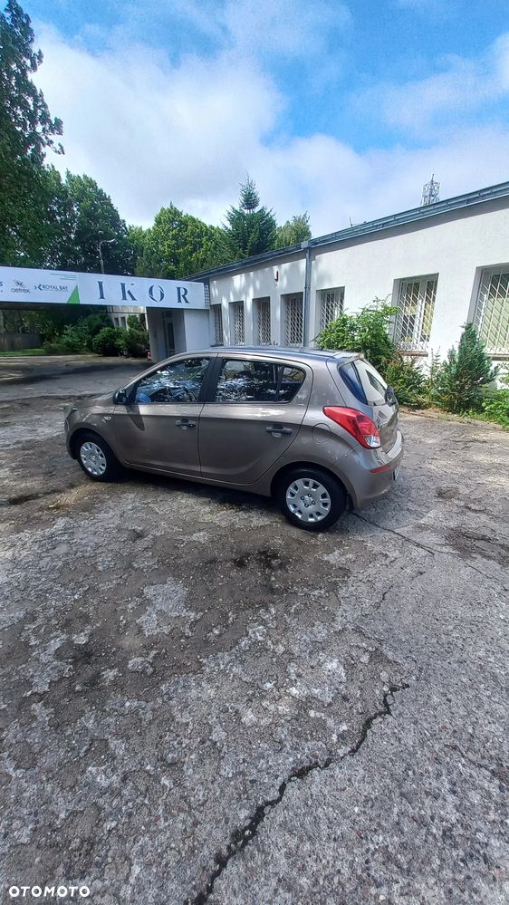 Hyundai i20 1.25 Comfort - 10