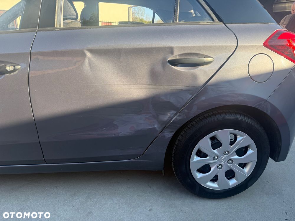 Hyundai i20 1.2 - 19