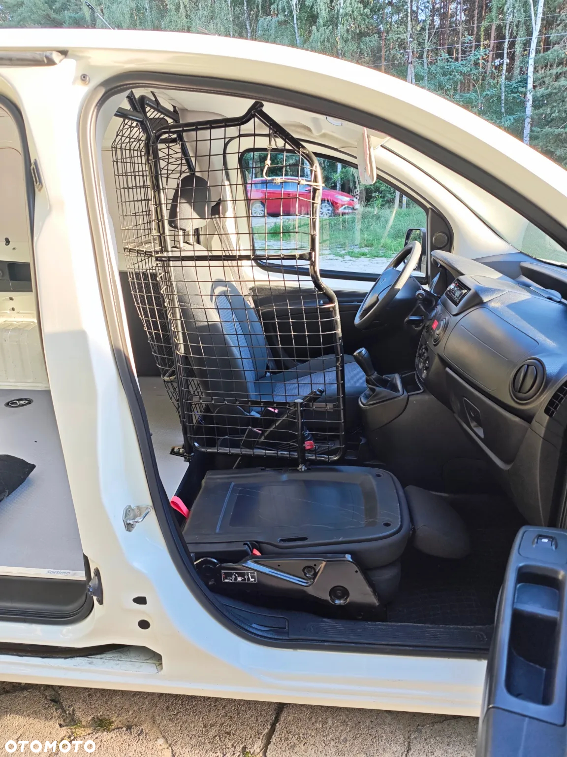 Peugeot BIPPER - 19