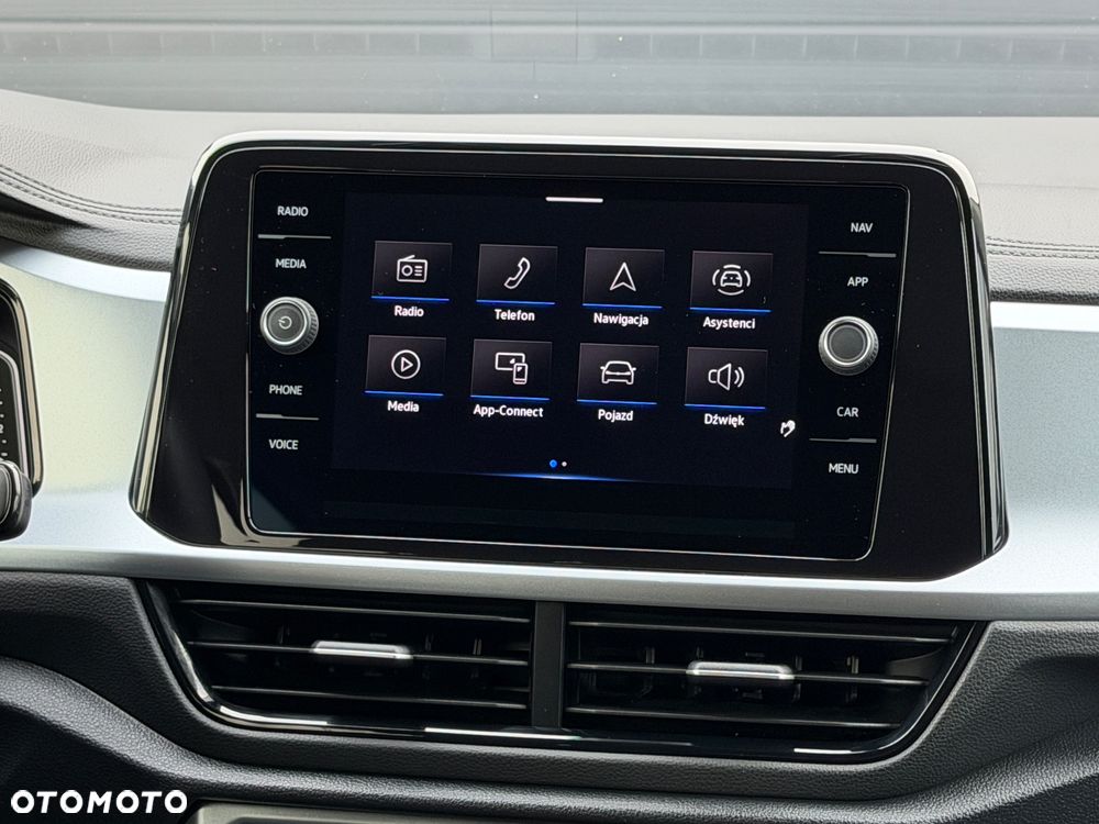 Volkswagen T-Roc - 21