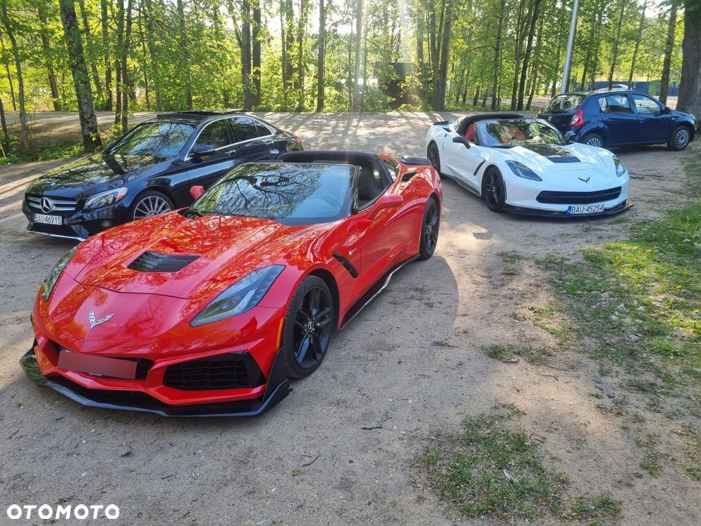 Chevrolet Corvette - 8