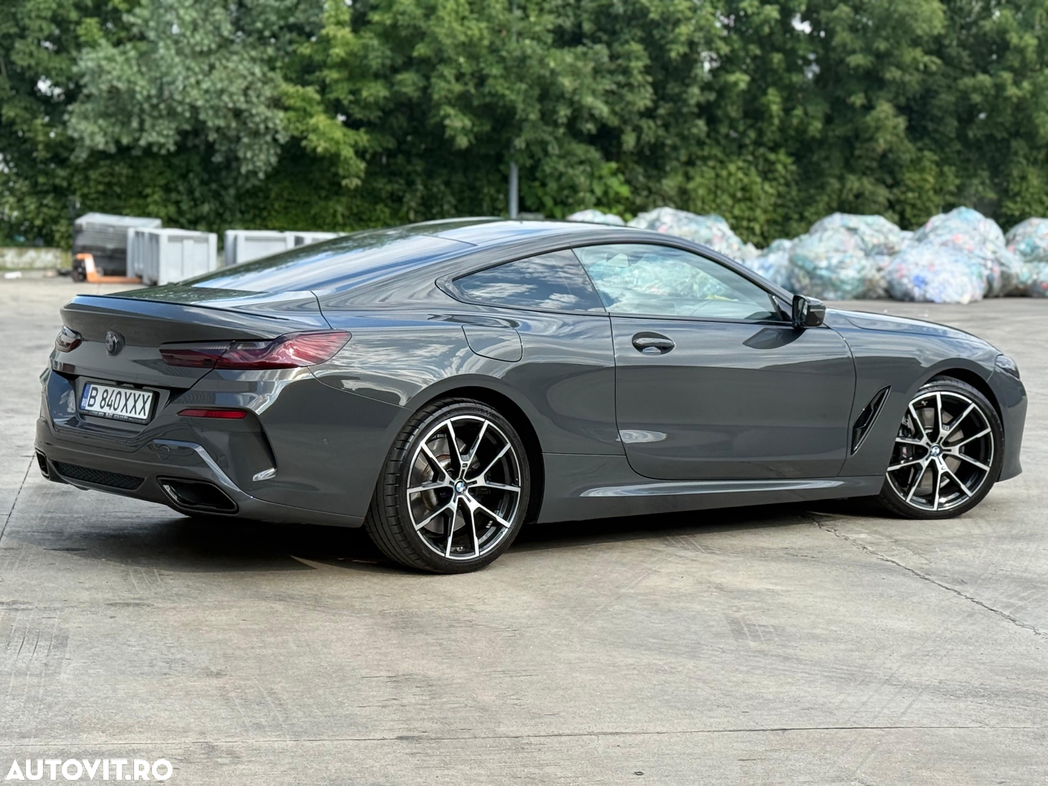 BMW Seria 8 840i - 9
