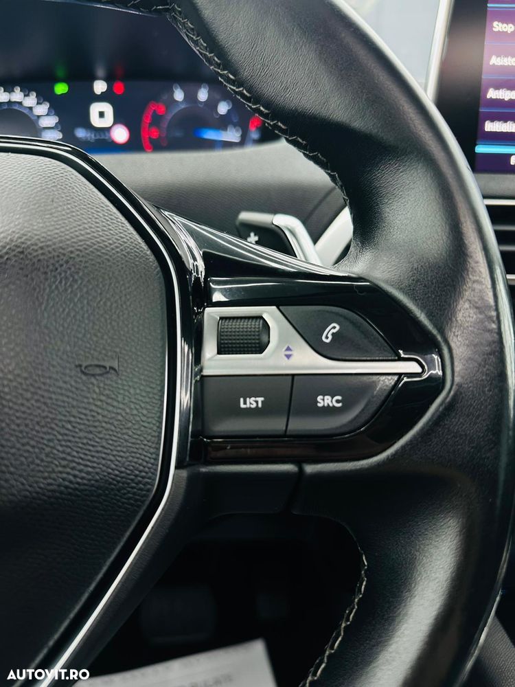 Peugeot 5008 BlueHDI 130 EAT8 Allure - 32