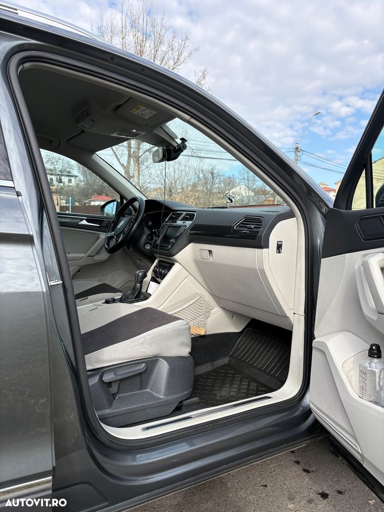 Volkswagen Tiguan 2.0 TDI SCR 4Motion DSG Comfortline - 6