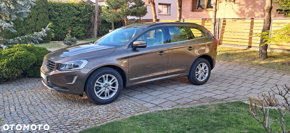 Volvo XC 60 D4 Drive-E Momentum - 2