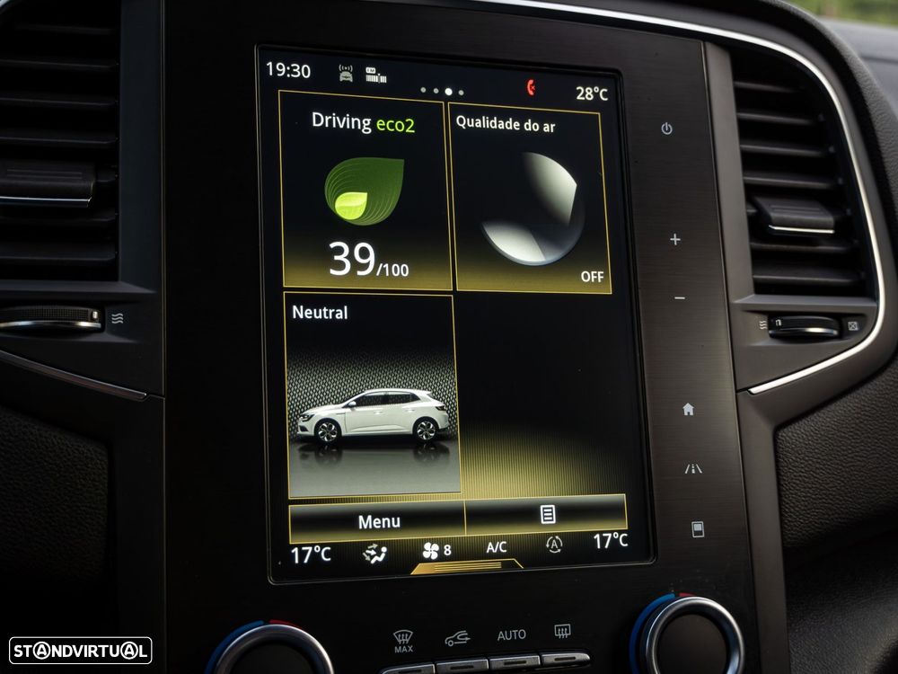 Renault Mégane 1.5 dCi Bose Edition - 27