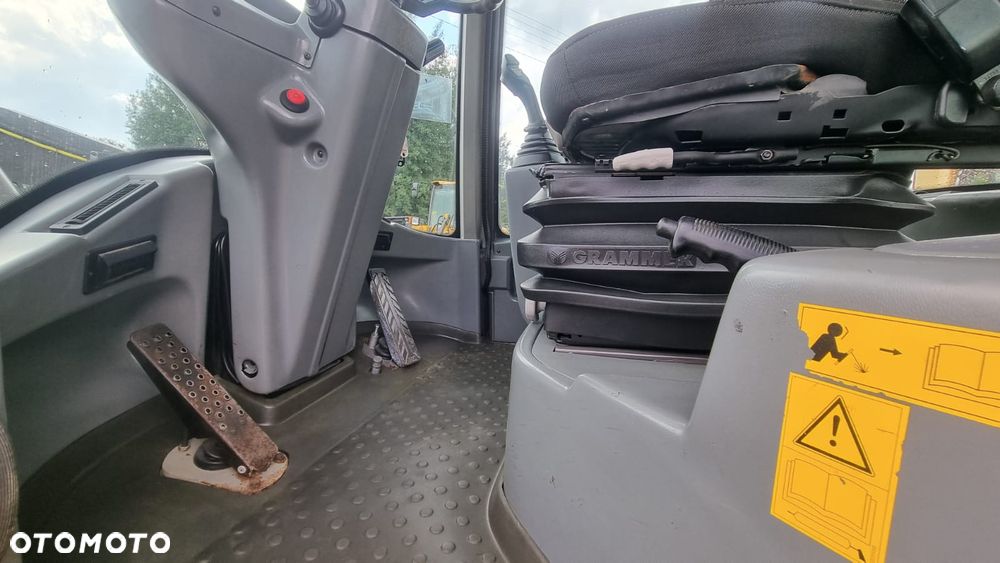 Volvo L35B-Z/S 5821Mth/ Maszyna sprowadzona z Szwaicari/ - 19