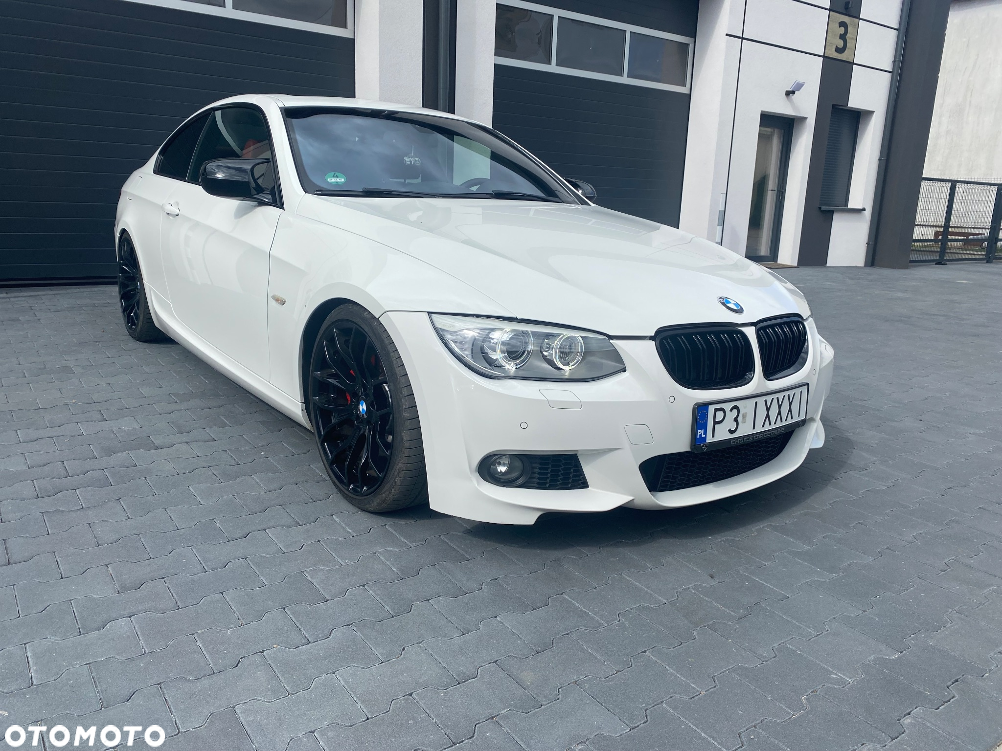 BMW Seria 3 335i xDrive Coupe - 13
