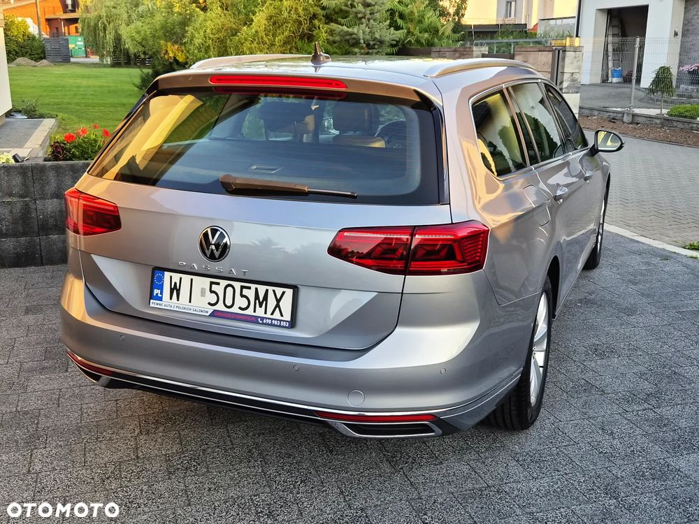 Volkswagen Passat 2.0 TDI EVO Elegance DSG - 3
