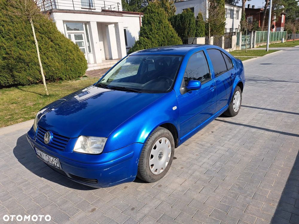 Volkswagen Bora Variant 2.0 Highline - 19