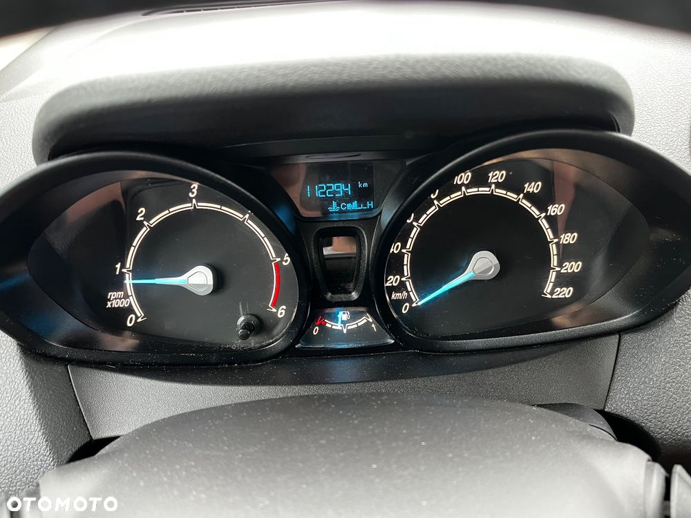 Ford Tourneo Courier 1.5 TDCi Trend - 12