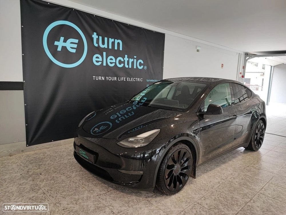 Tesla Model Y Performance Dual Motor AWD - 1