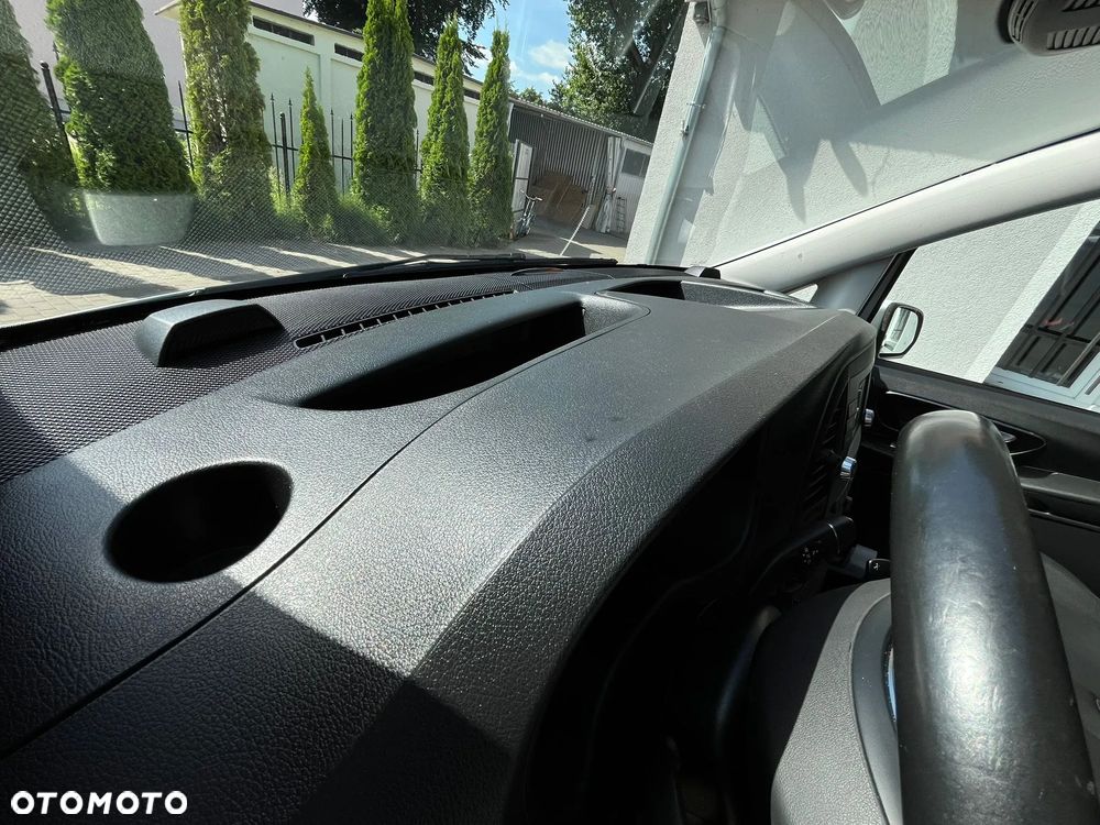 Mercedes-Benz Vito 119 4x4 - 27