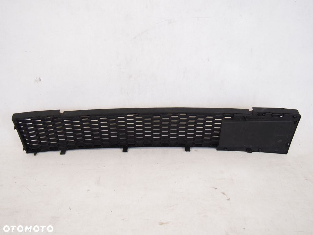 Fiat 500 07-13r Atrapa kratka zderzak - 2