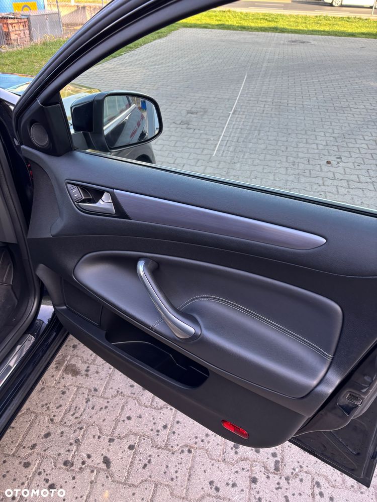 Ford Mondeo 2.0 TDCi Titanium - 13